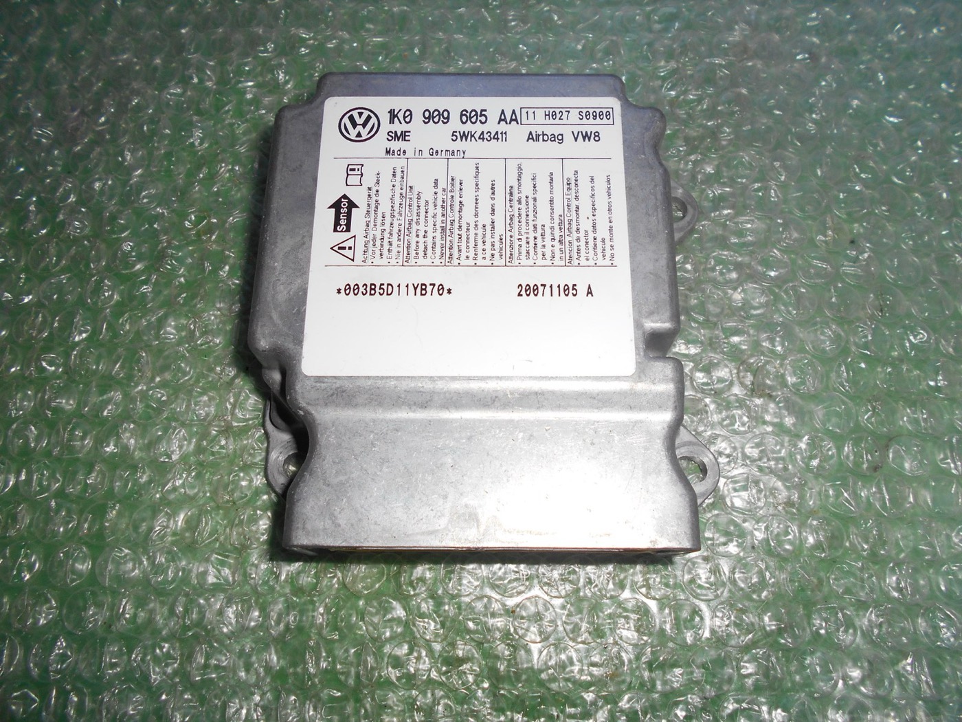 Blok — 1K0909605AA