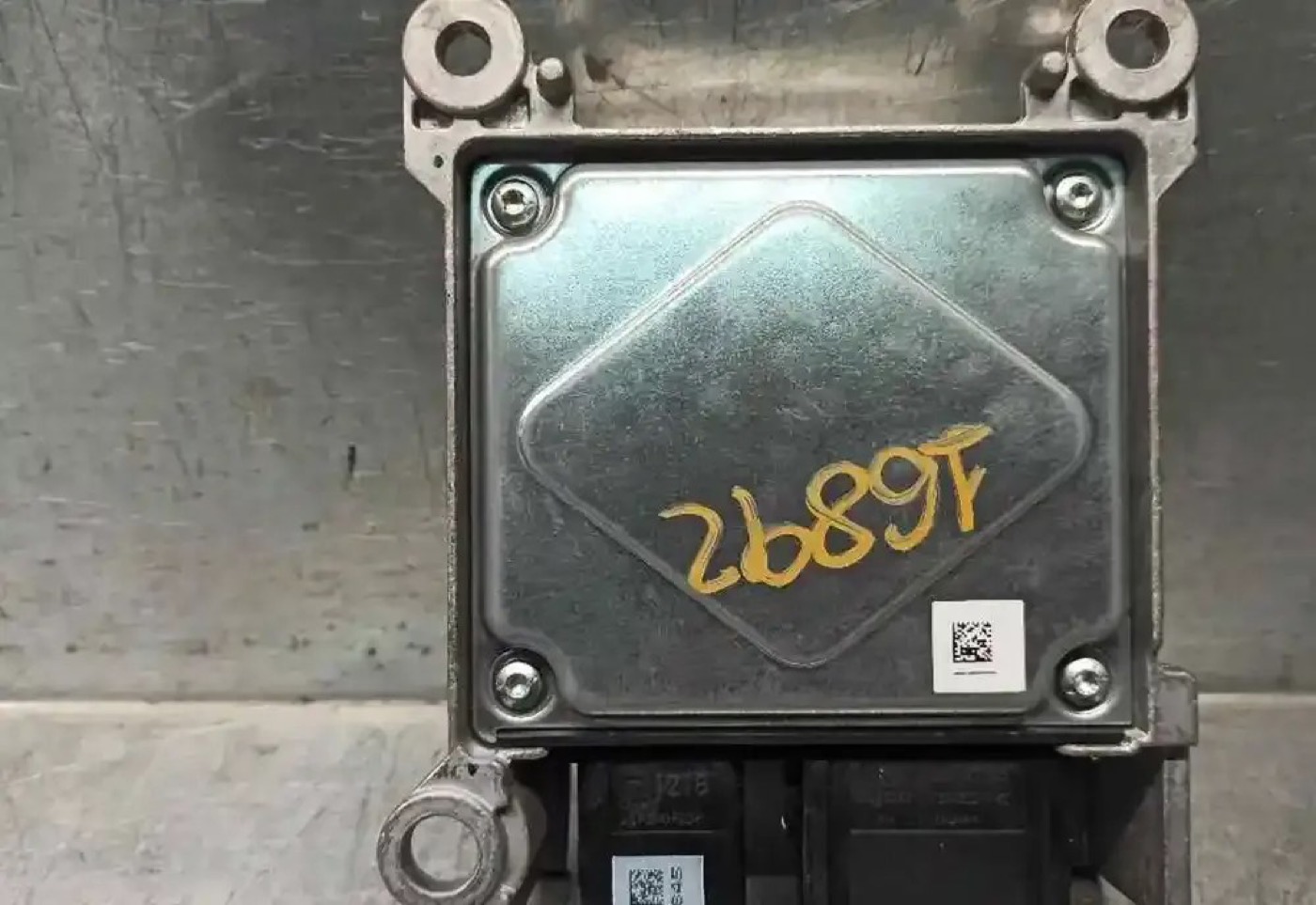Blok — 4M5T14B056AD