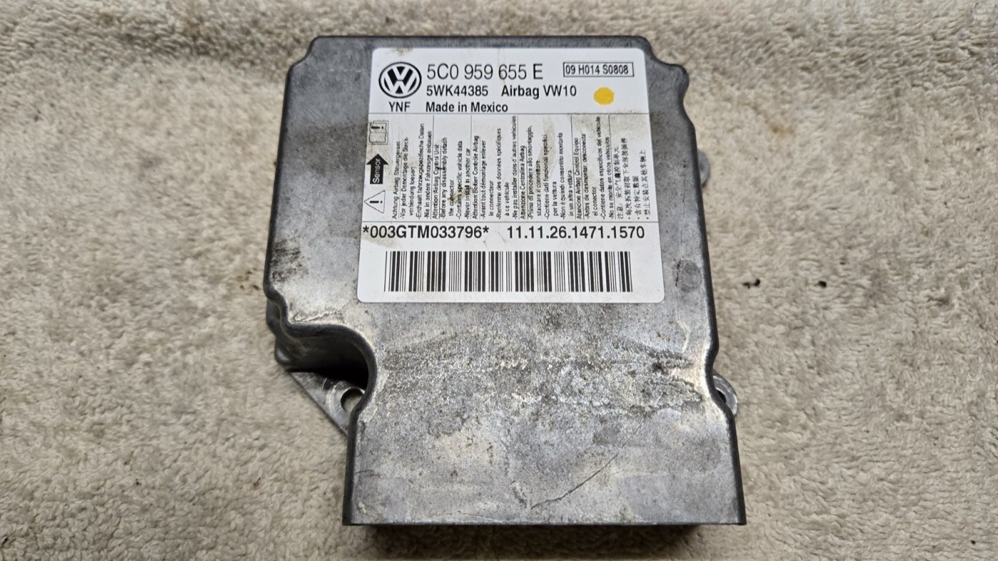 Blok — 5C0959655E