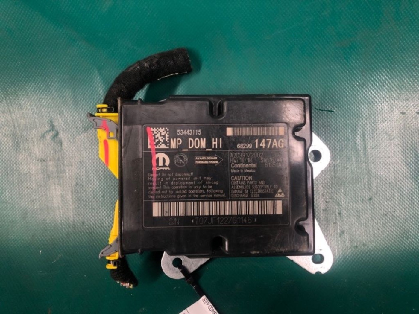 Blok — 68299147AE