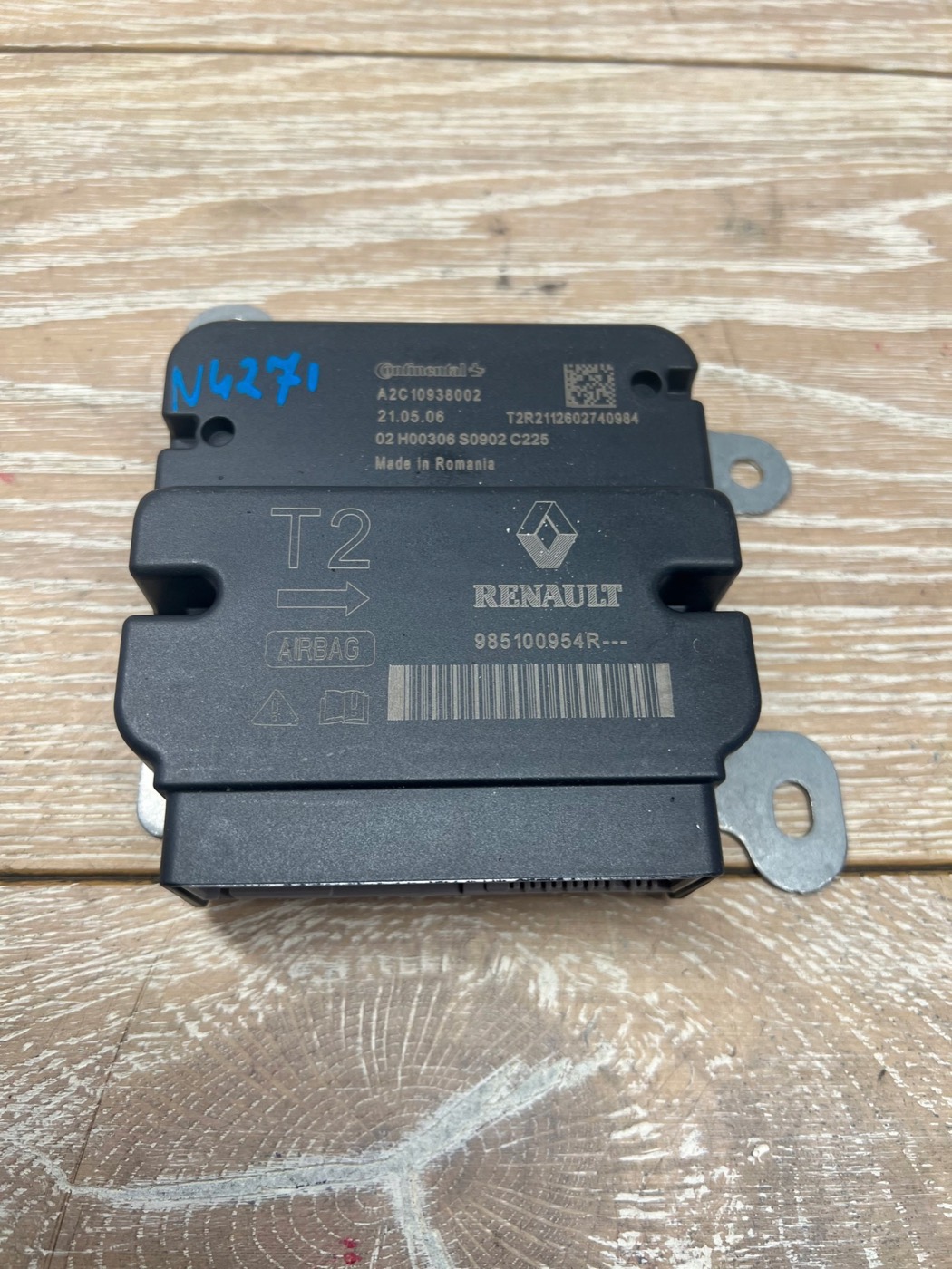 Blok — 985100954R