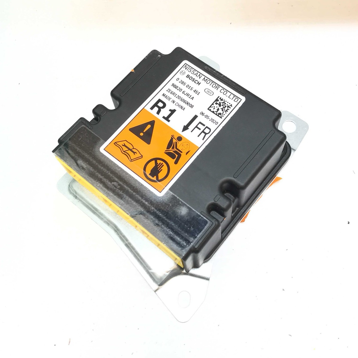 Blok — 988206JR1A