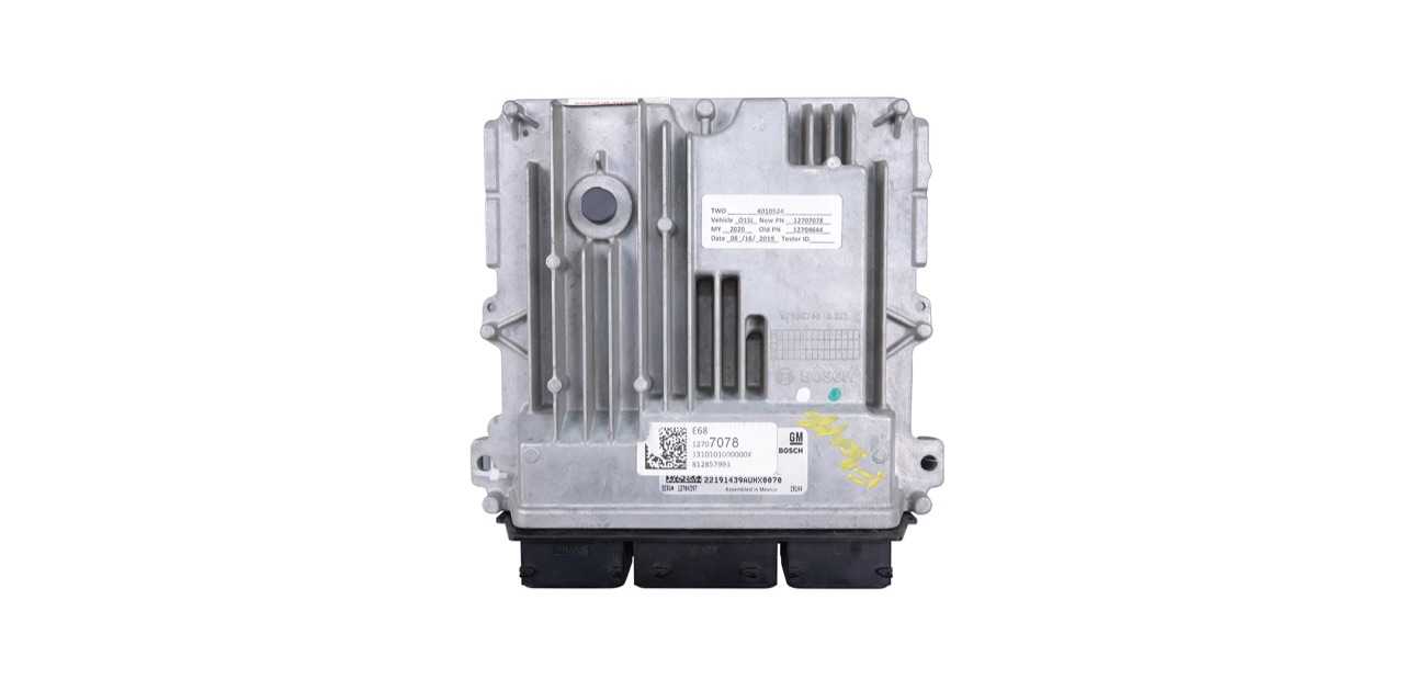 Blok — BOSCH E68 ECU