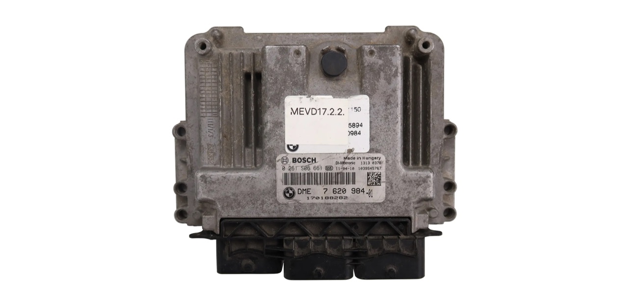 Blok — ECU TC1797 MEVD17.2.2