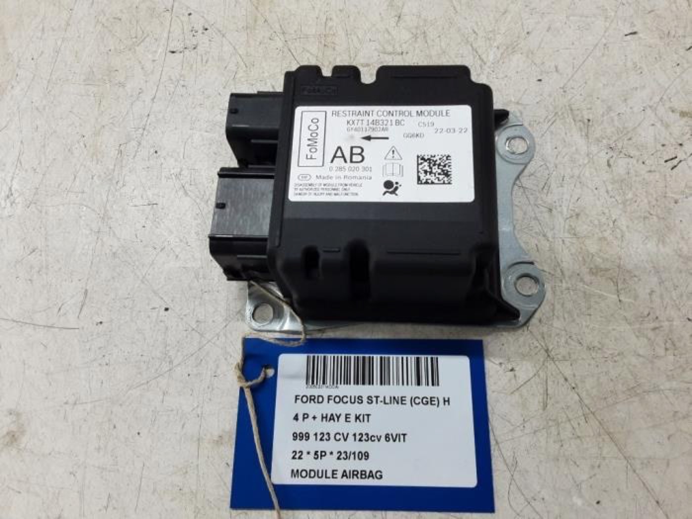 Blok — KX7T14B321BC